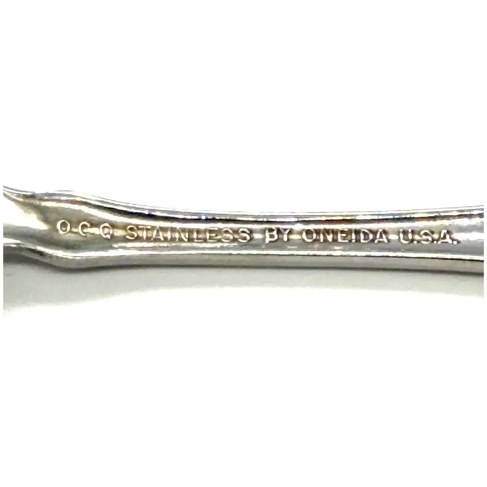 Oneida OCO Wordsworth Set of 9 Stainless Steel Soup Spoons